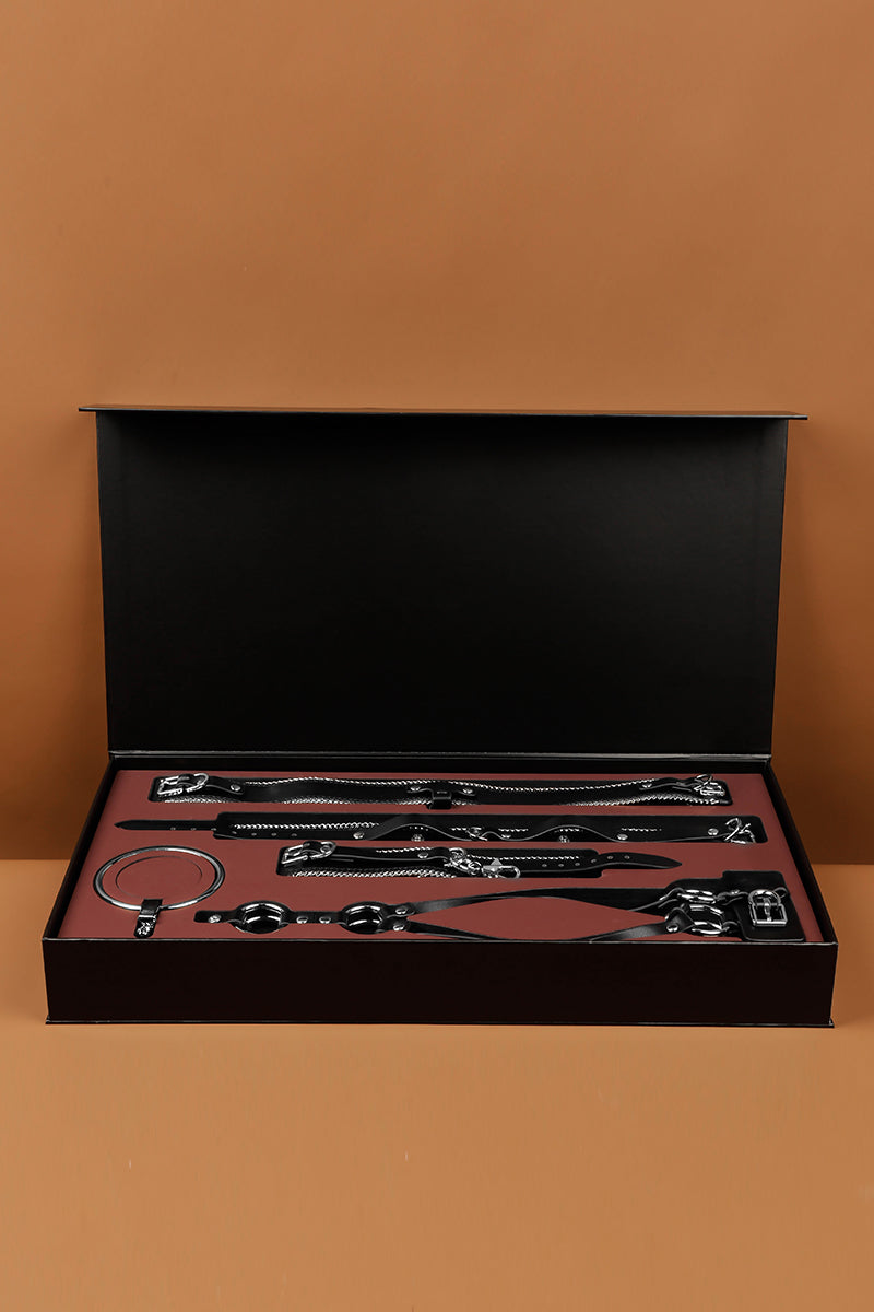 THE SOVEREIGN COLLECTION: LEATHER FULL BODY HARNESS