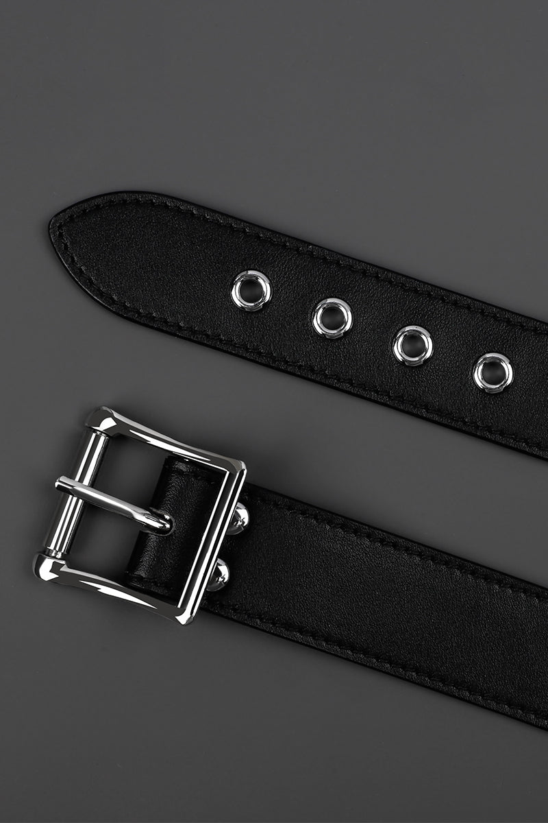 THE SOVEREIGN COLLECTION: LEATHER STRAP ON HARNESS